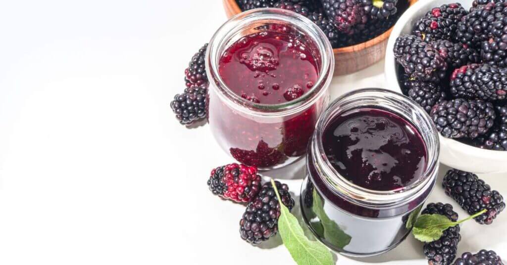 canning blackberry jam