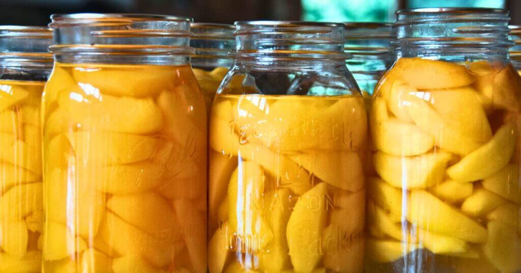 canning peaches
