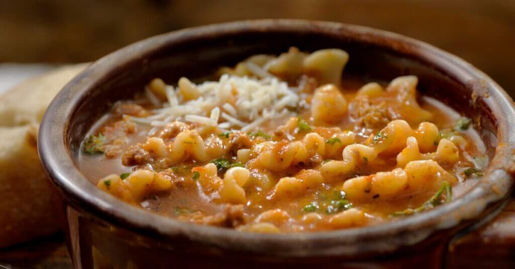 one-pot lasagna soup