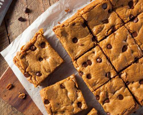 chocolate-chip-cookie-bars