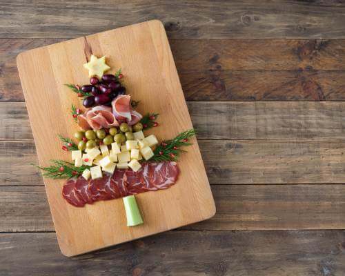 christmas-tree-charcuterie-board