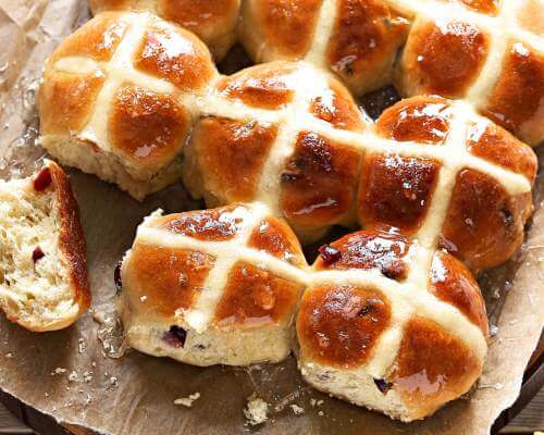 hot cross buns for easter