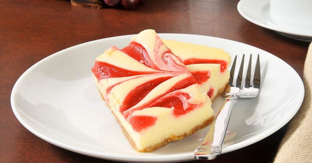 raspberry cheesecake sheet pan bars