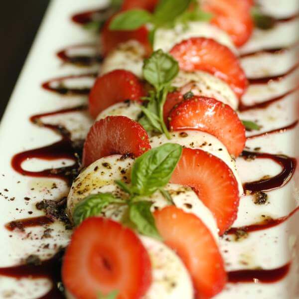 strawberry-caprese-salad